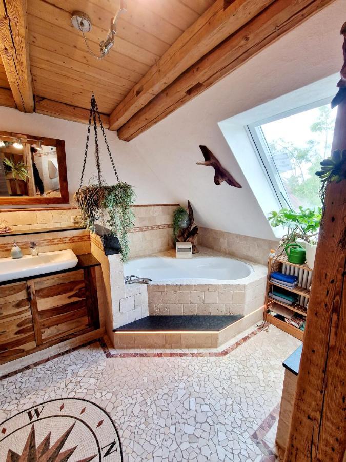 Wood & Stone Lodge 1 Донауэшинген Экстерьер фото